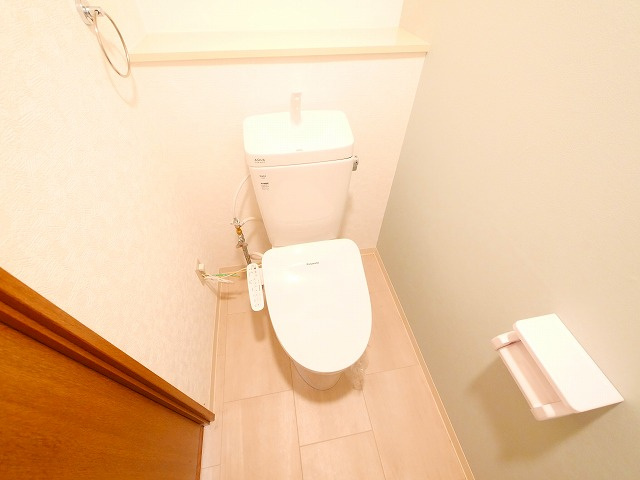 クレール郡山筒井のトイレ