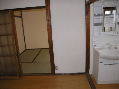 西之庄アパートの和室