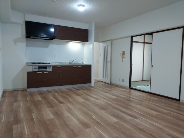 グラン・ドムール宝塚売布南の居間・リビング