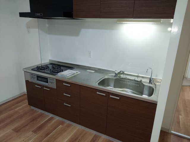 グラン・ドムール宝塚売布南のキッチン