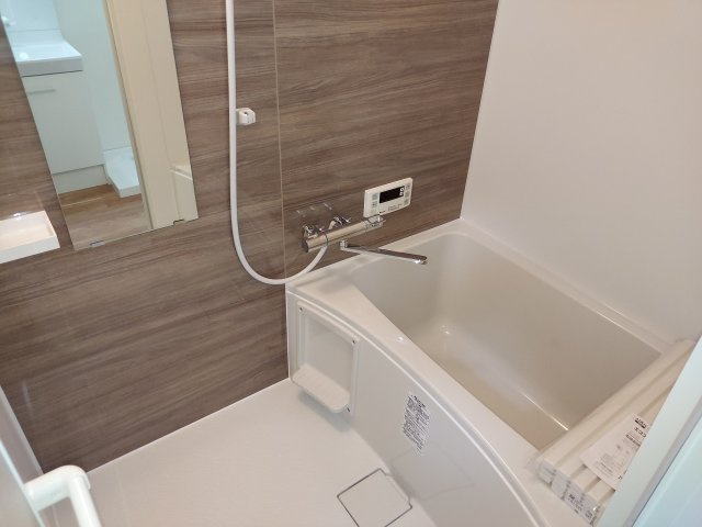 グラン・ドムール宝塚売布南の浴室