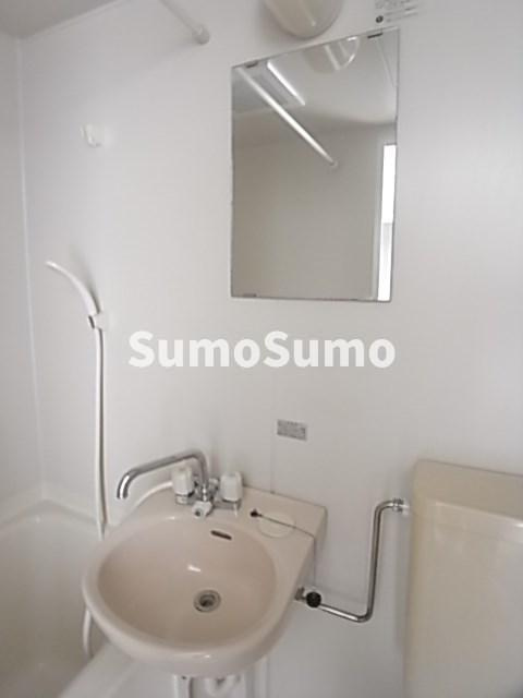 上沢ハイツの独立洗面台|使いやすい独立洗面台です