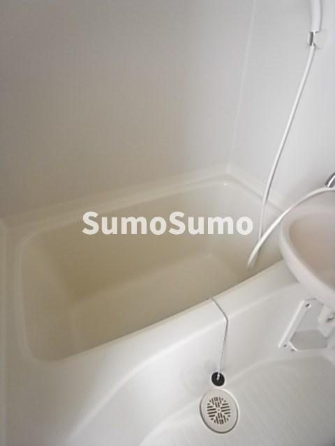 上沢ハイツの浴室|日々の暮らしに欠かせないお風呂です