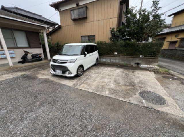 コーポTの駐車場