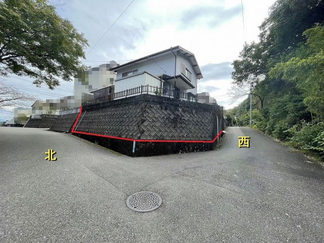 【前面道路含む現地写真】 | 高知市加賀野井２丁目