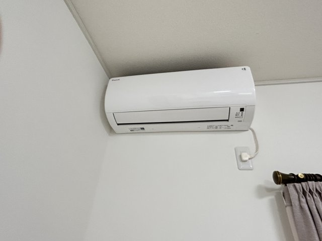 栄２－４－９貸家　の設備|エアコン