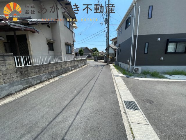 姫路市広畑区西蒲田568-9の前面道路含む現地写真