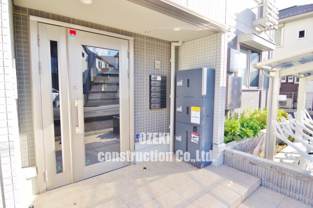 アロサールⅡのエントランス|弊社ホームページに写真がたくさんあります♪