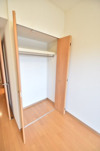 大阪市城東区中央２丁目の賃貸マンションの収納