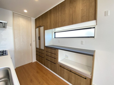 【キッチン】 | 読谷村渡慶次2期（全3棟）ラスト3号棟 | 3号棟　ビルトイン食洗機・カップボード・パントリー付き♪