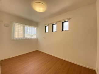 【洋室】 | 読谷村渡慶次2期（全3棟）3号棟 | 3号棟　洋室5帖＋CL付き♪