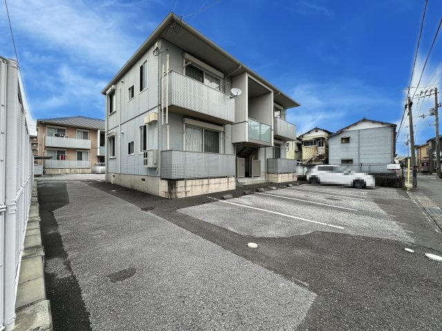 シャーメゾン・スリーズ B棟の外観