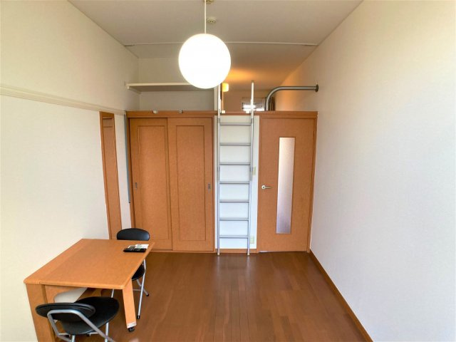 【居間・リビング】