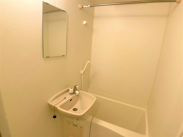 【浴室】 | ※写真と現状が異なる場合は現状を優先