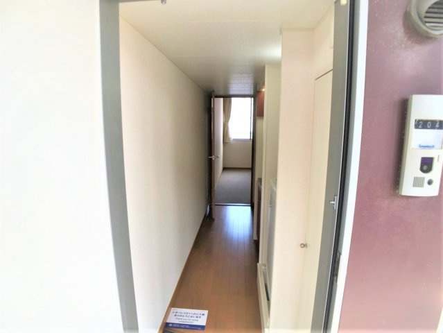 【玄関】 | 設備・使用は号室により異なる為、現況を優先致します。