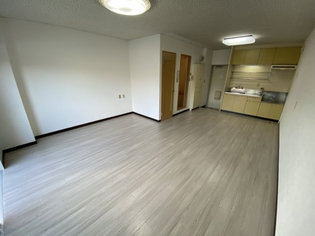 ビクトワール桜井の居間・リビング|ゆったり過ごせる居間です