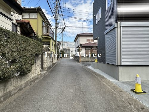 【仲介手数料０円】厚木市温水　中古一戸建ての前面道路含む現地写真|【仲介手数料０円】厚木市温水　中古一戸建て