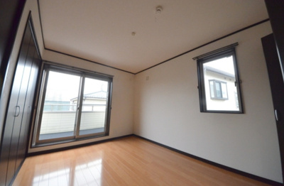 【洋室】 | メゾン・アイ | 全居室6帖以上なのでとっても使いやすいです。