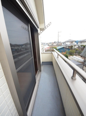 【バルコニー】 | メゾン・アイ | 南向きバルコニー完備。