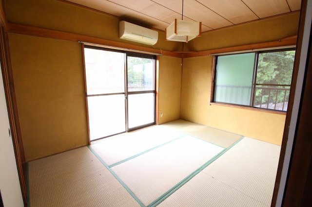 古河市西町の和室|2階の6帖の和室です