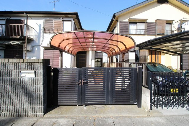 古河市西町の駐車場|カーポート付です