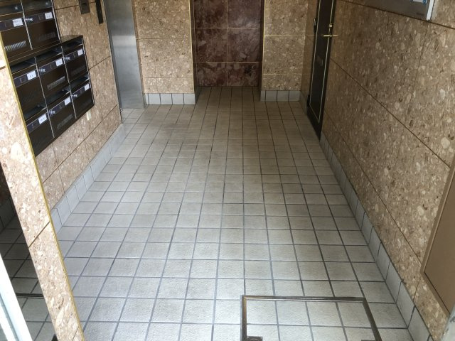 YKビル関口のロビー
