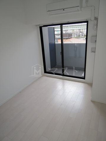 サムティ難波ＶＩＶＯの居間・リビング