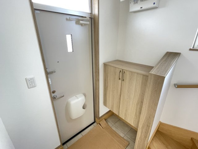 【玄関】 | 浪館前田3丁目未入居貸家