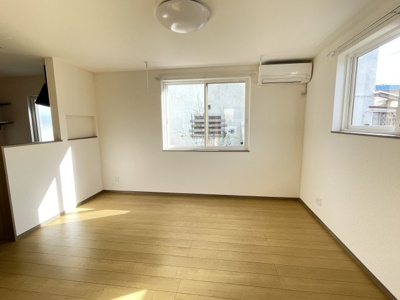 【居間・リビング】 | 浪館前田3丁目未入居貸家