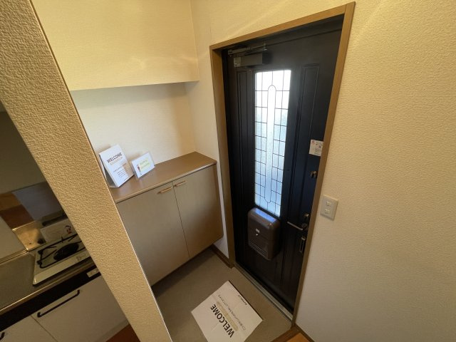 プラッツ豊四季の玄関