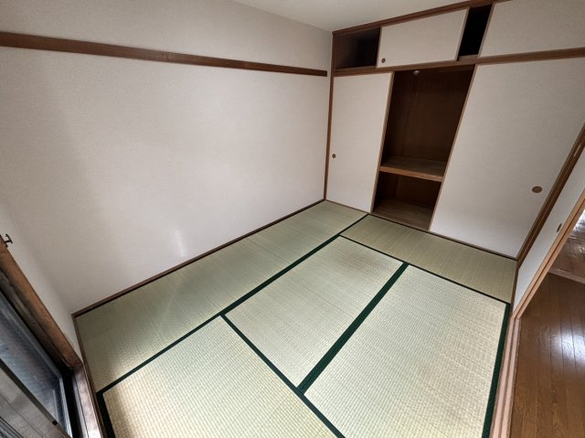 グランドール北小金の和室