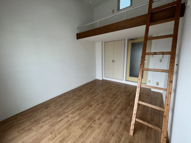 堀川アメニティの居間・リビング