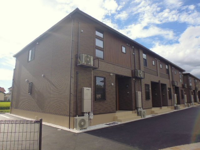 倉敷市福田町古新田のアパートの外観