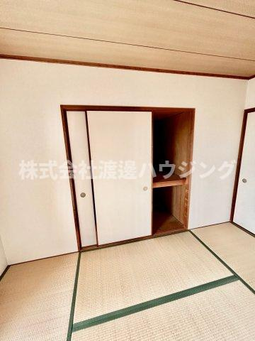 クローバーメゾン・東桃山台の収納|和室収納