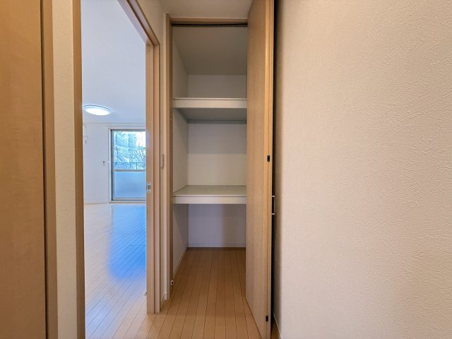 シャーメゾン・ブラン A棟の収納
