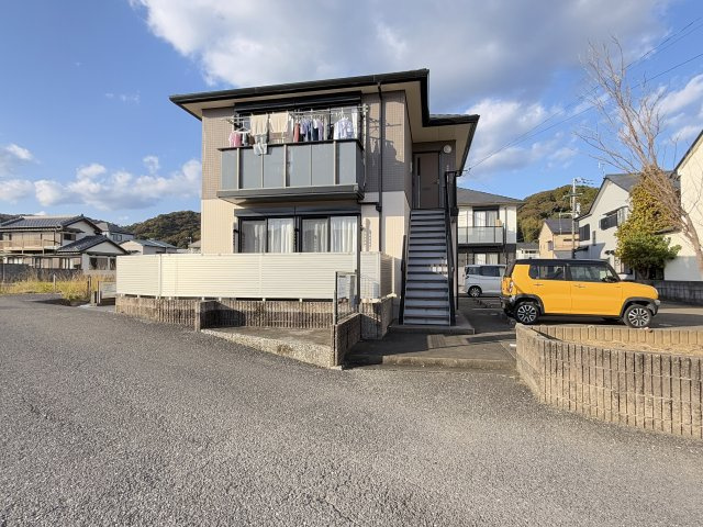 シャーメゾン西久万 D棟の外観