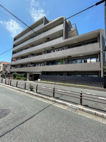 コスモ金町ロイヤルコートの外観