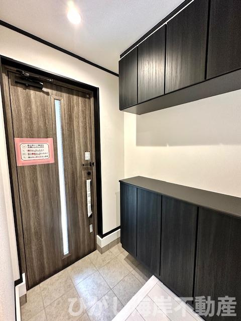 茅ヶ崎市若松町　新築戸建　全2棟の玄関|玄関