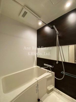 【浴室】 | ブエナビスタ上町 | 雨の日でも安心な浴室乾燥機付きお風呂！