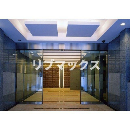 【エントランス】リバーレ池袋 