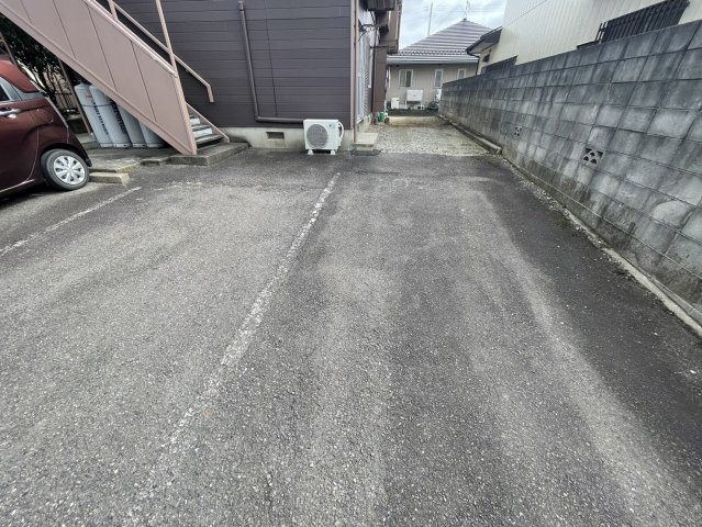 ゲイブル大山の駐車場