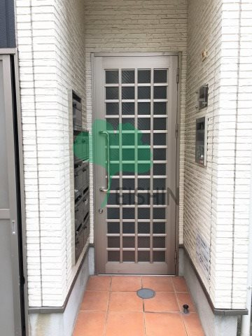 フェリスタ博多駅南のエントランス|オートロック付き
