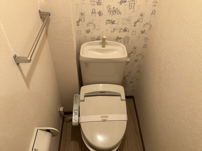 アムール A棟のトイレ|温水洗浄暖房便座