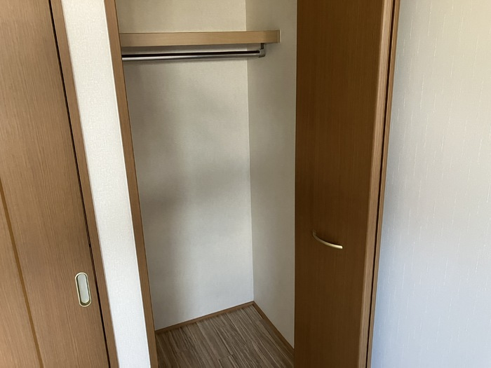 アムール A棟|物入