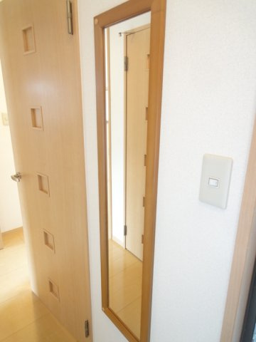 アムール万々 A棟の玄関|その他
