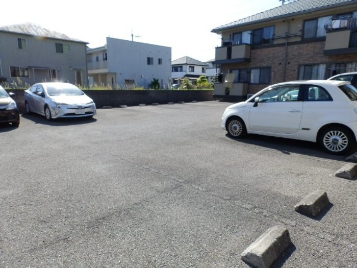 ウィルモア観月坂 B棟の駐車場|駐車場