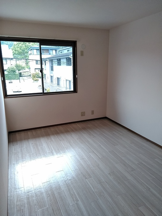 ウィルモア観月坂 B棟の洋室|洋室