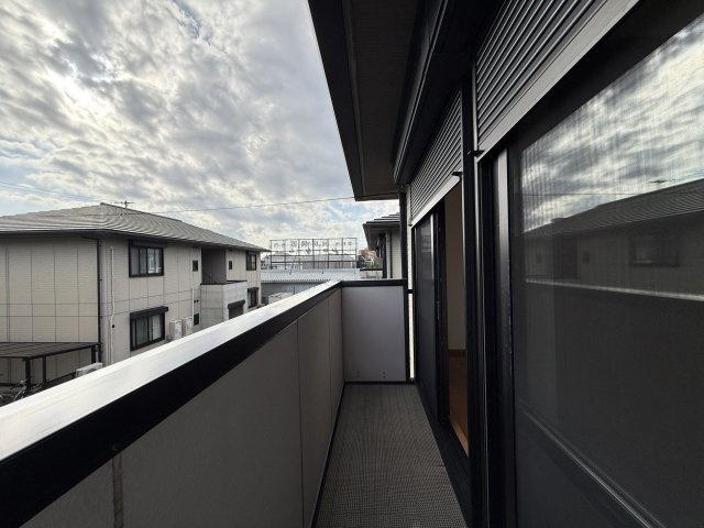 エピナール B棟のバルコニー