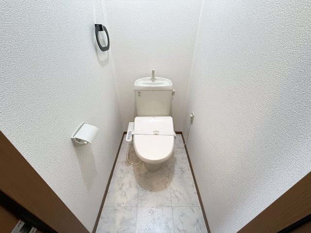 エピナール B棟のトイレ