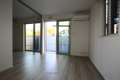 【居間・リビング】 | サイサリス | 使いやすいリビングです
サイサリス102号室　2025年1月25日撮影